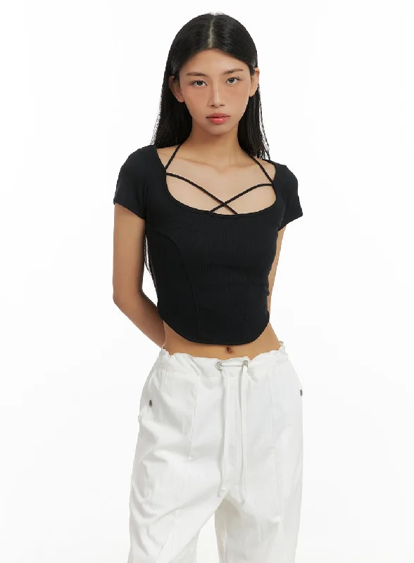 Weekend Discounts to Delight X Strap Solid Crop Tee CA424