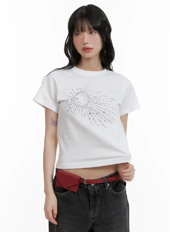 Discount Mania Graphic Cotton Crop Tee CU410
