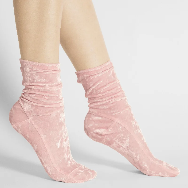 Weekend Offers That Sizzle Darner Blush Pink Crushed Velvet socks