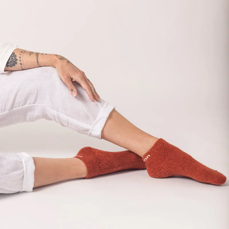 Weekend Specials to Enjoy Possum Merino Wool NAPIER Socks, Leather Brown