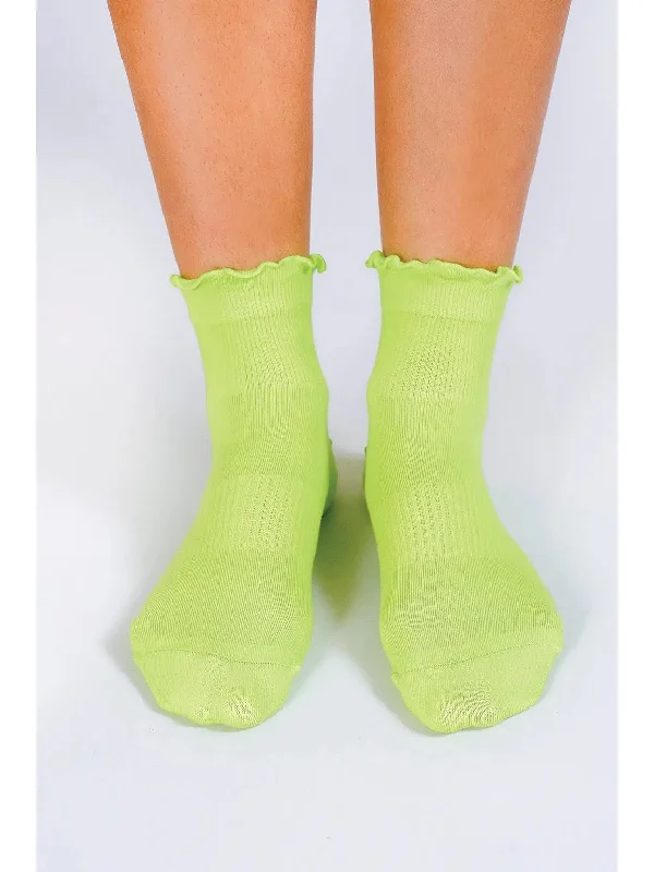 Weekend Offers That Delight Ruffle Ankle Sock