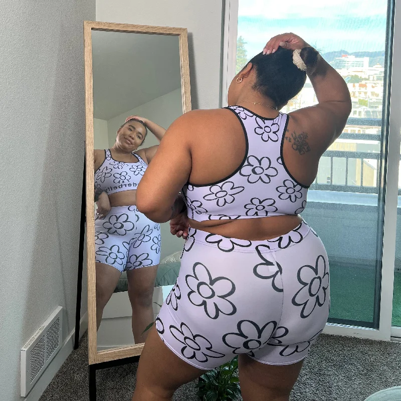 Weekend Savings Sensation 90s Daisy Bike Shorts