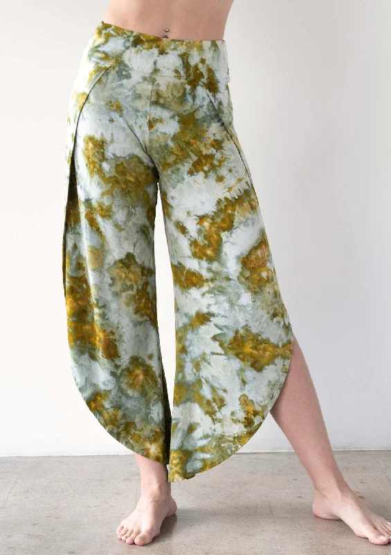 Weekend Deals You Can't Resist Bhakti Pant