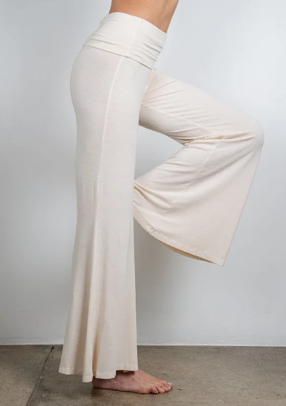 Weekend Discounts Worth Grabbing Chill Yoga Pant
