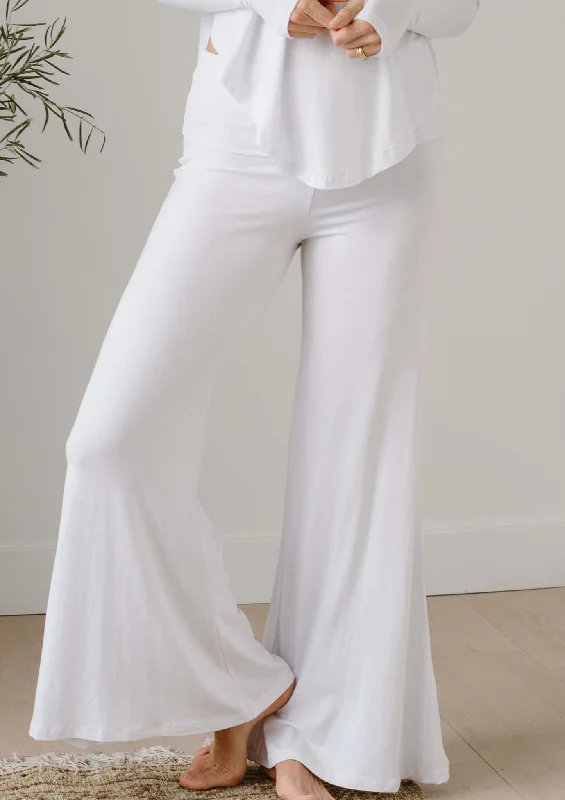 Weekend Savings Bonanza Chill Yoga Pant