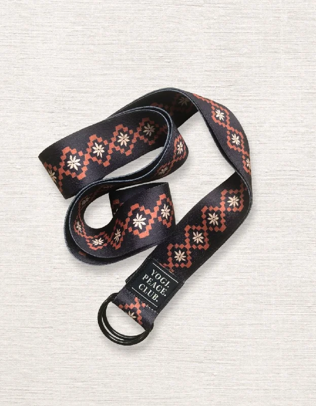 Weekend Specials to Enjoy D-Ring Yoga Strap - Nomad Carob