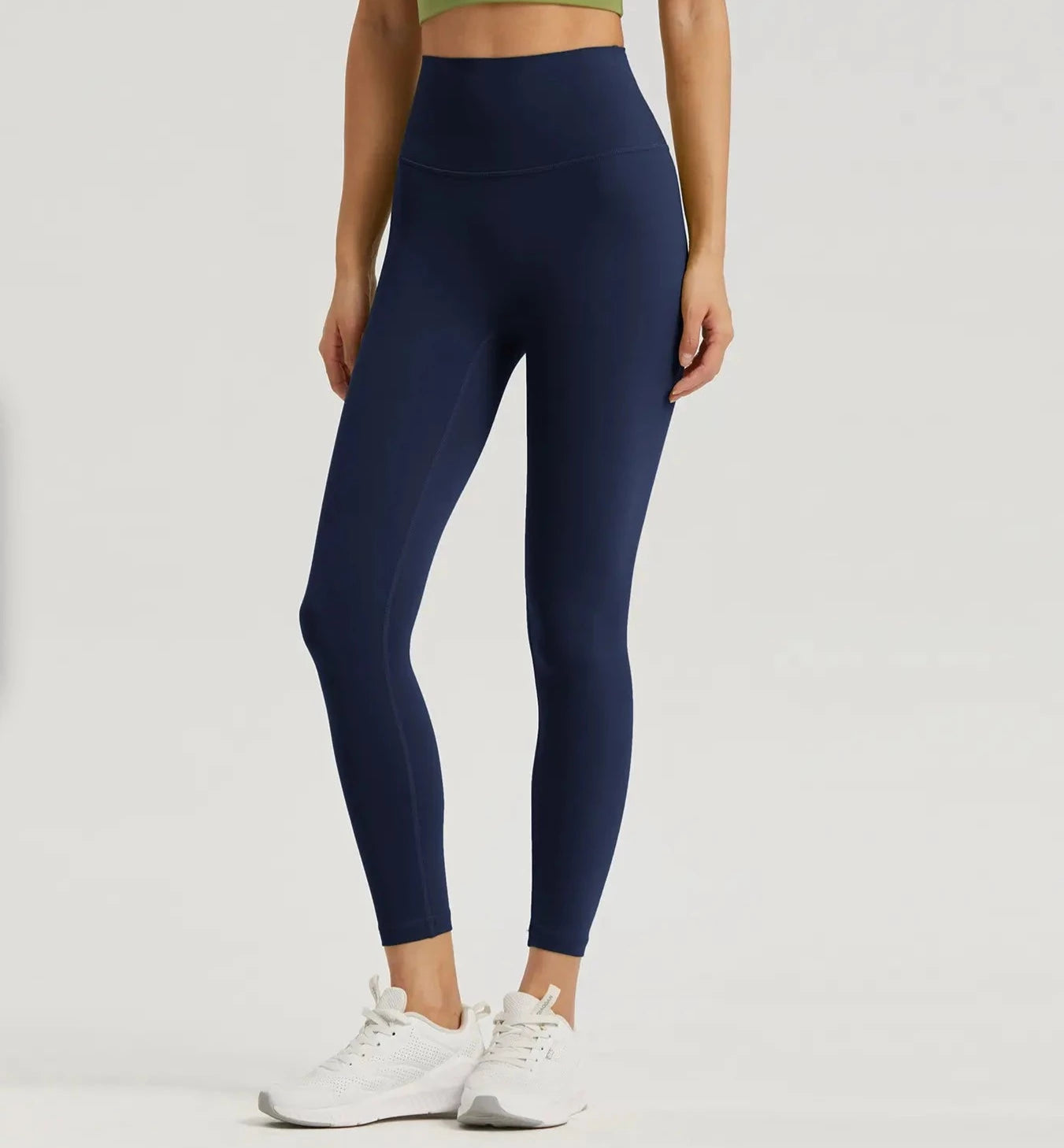 Weekend Specials to Love Dark blue yoga leggings