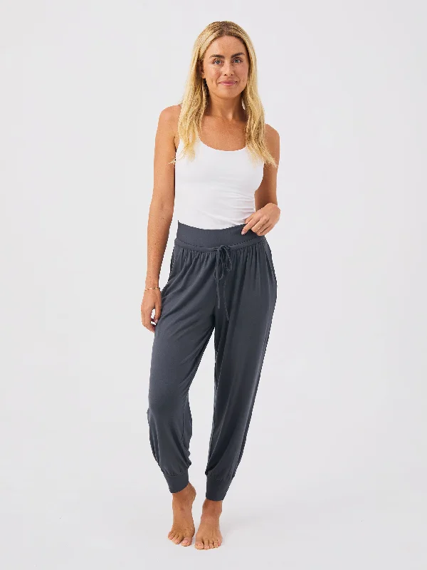 Weekend Savings Sensation Exhale Cuffed Yoga Pant - Charcoal