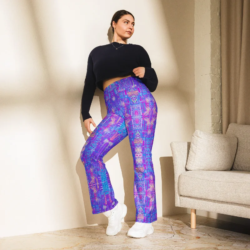 Mega Discount City Night Scape Flare Hem yoga leggings