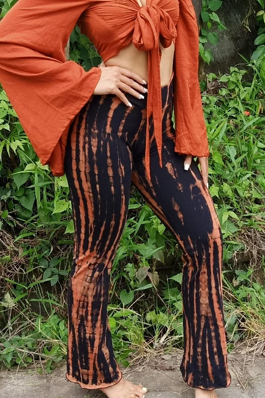Savings Galore Flared Yoga Pants in Fire