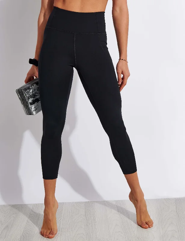 Weekend Deals That Wow Compressive High Waisted 7/8 Legging - Black