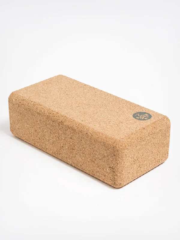 Weekend Deals to Brighten Your Day Manduka Lean Cork Yoga Block
