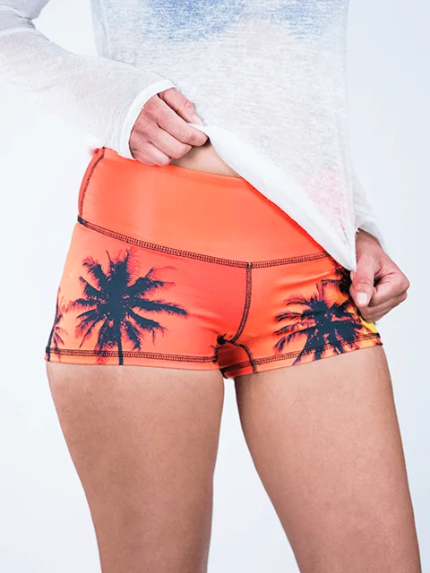 Weekend Specials to Love Palm Tree Sunset Yoga Shorts