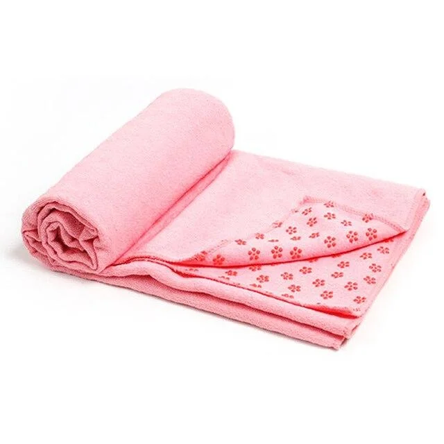 Quick Deals Pink slip-less yoga towel
