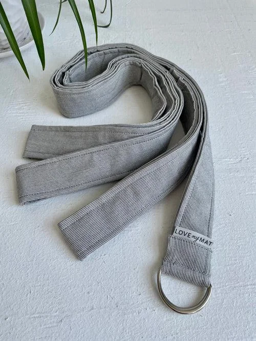 Weekend Offers That Shine Rayas Yoga Strap