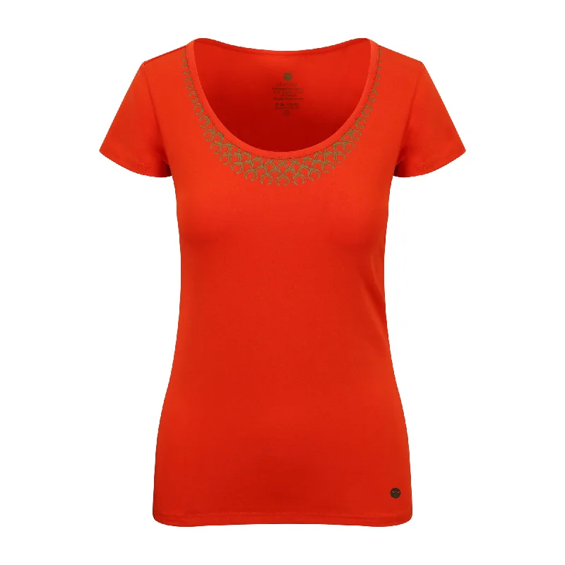 Weekend Bargains to Grab Sun Salutation Tee