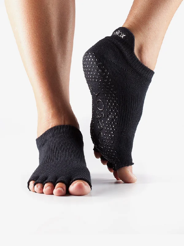 Crazy Savings ToeSox Half Toe Low Rise Grip Socks - Black