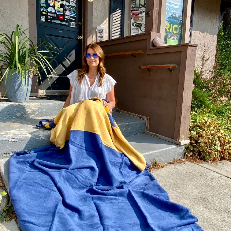 Special Buy True North Blue Range Blanket