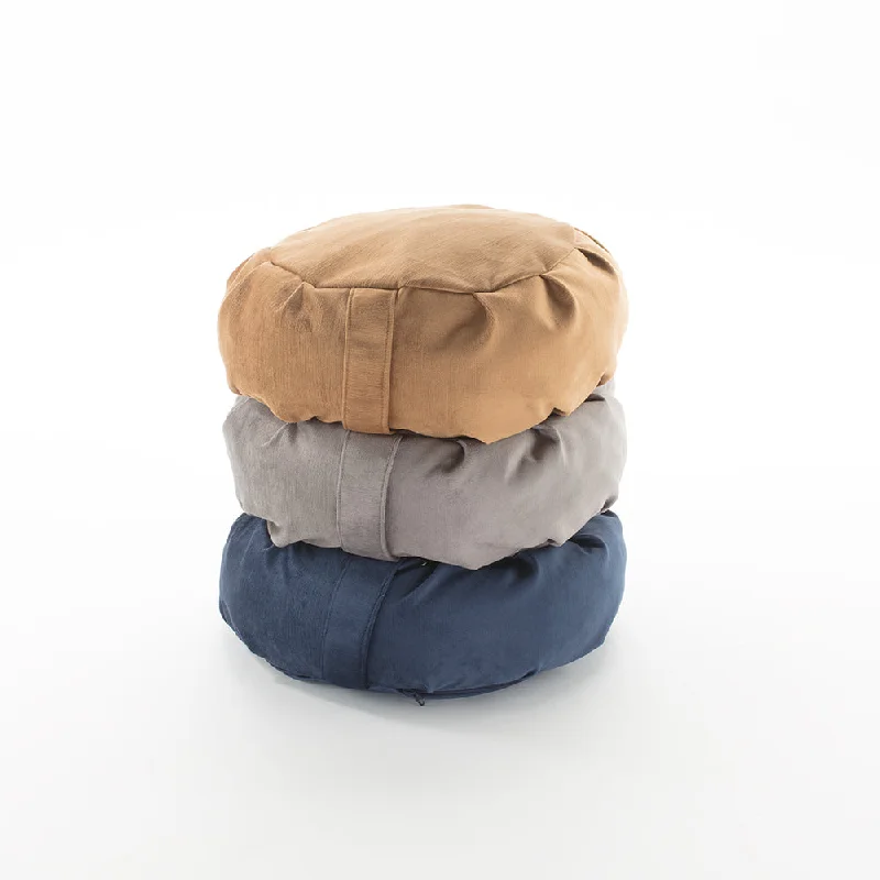 Weekend Specials to Indulge In Velvet Buckwheat Hull Zafu