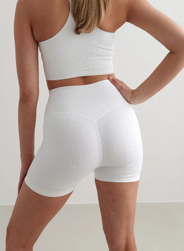 Weekend Offers That Delight White Ribbed Midi Biker Shorts
