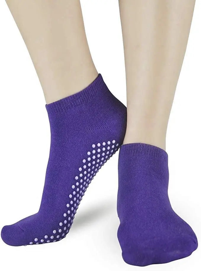 Savings Soar This Weekend Yoga sport socks