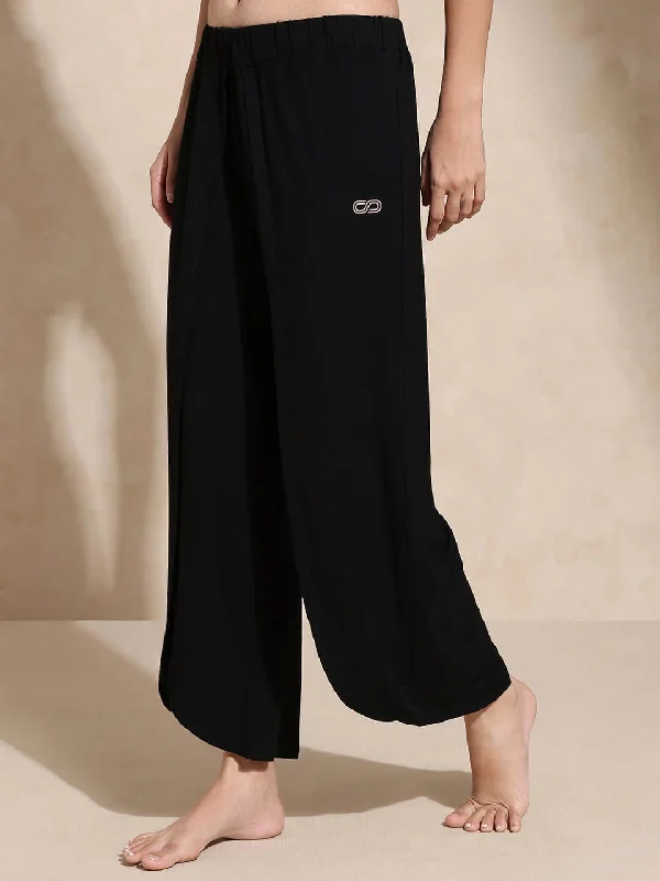 Weekend Steals Await Yoga Tulip Pants Black