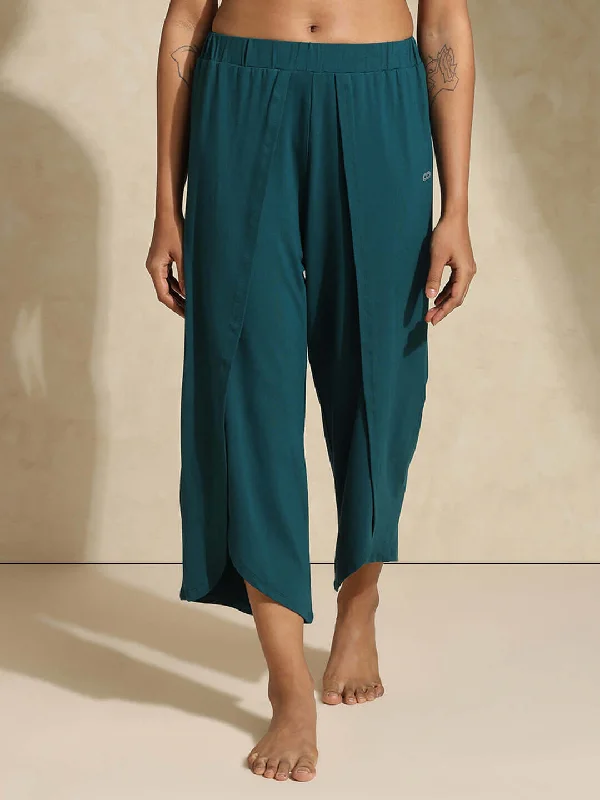 Weekend Deals to Brighten Your Day Yoga Tulip Pants Teal