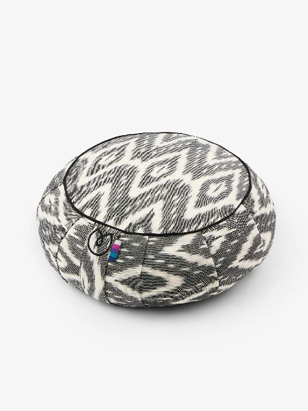 Weekend Specials to Grab Yogamatters Ikat Zafu Meditation Cushion