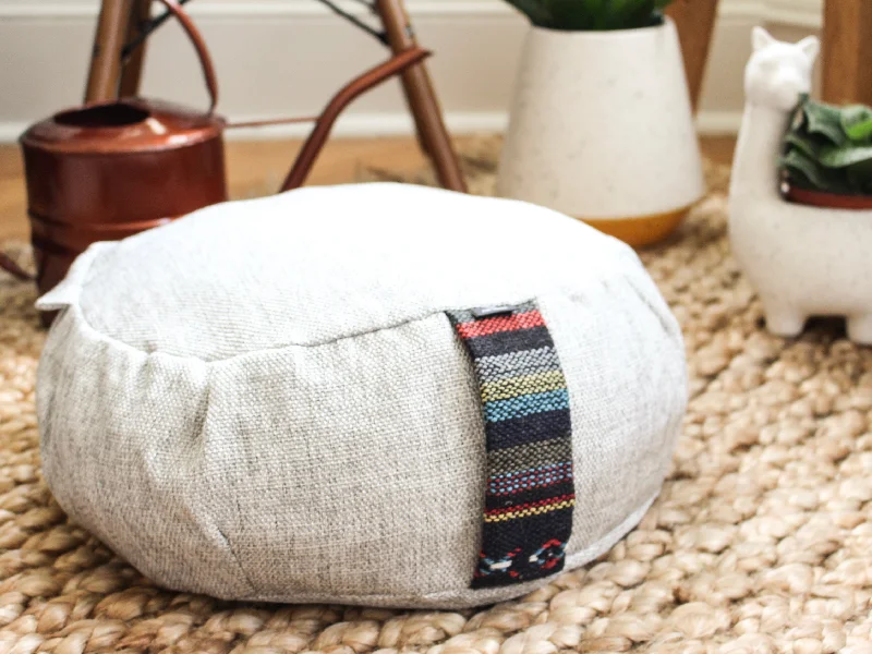Closeout Deal Zen 18" Gray Round Buckwheat Meditation Zafu Cushion