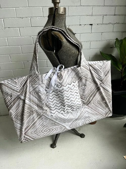 Extra Discount Illusion Yoga Prop Bag