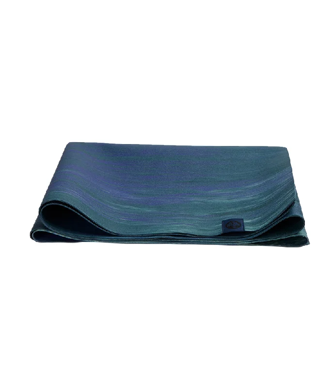 Deep Savings Manduka eKO® Superlite Travel Yoga Mat 1.5mm - Blue Toad Marbled