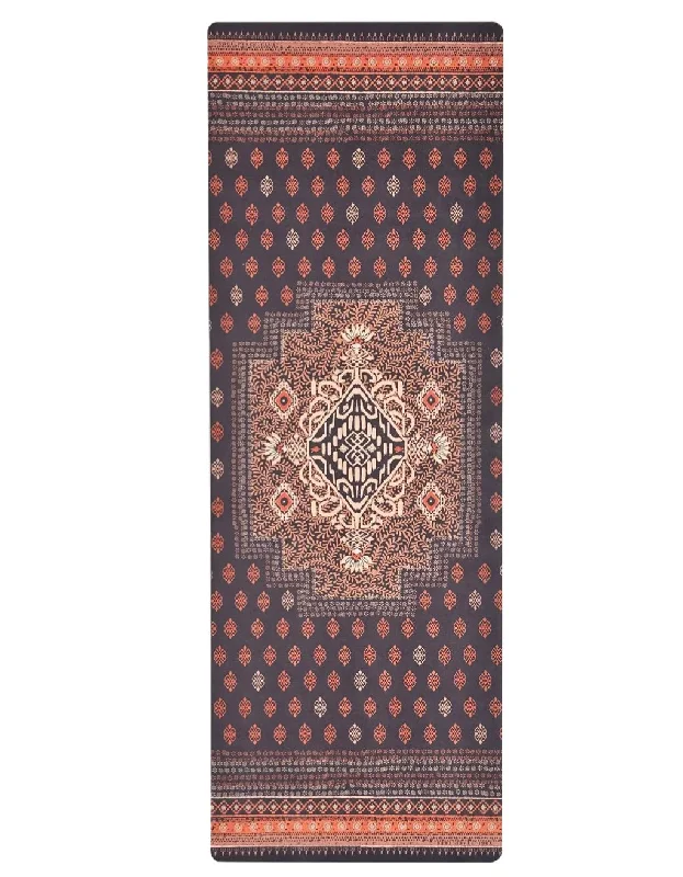 Steals and Deals 4 mm Nomad Yoga Mat + Strap