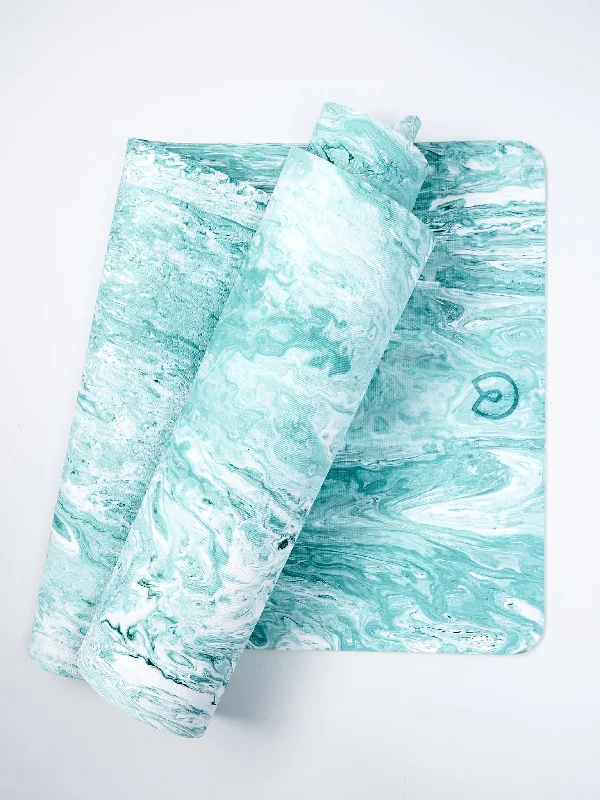 Weekend Specials to Love Yogamatters Aqua Evolve Yoga Mat